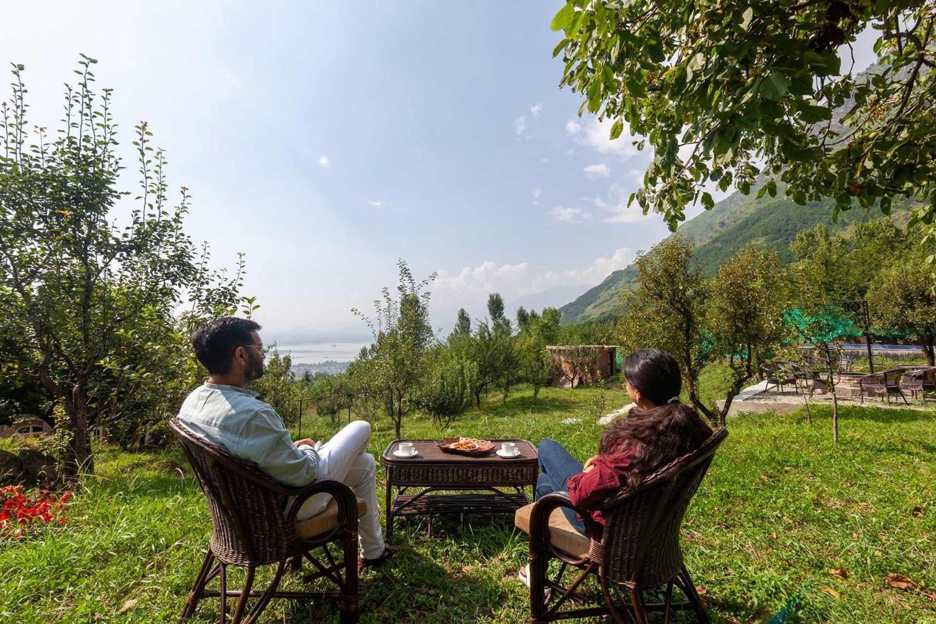 Villa Stayvista At Lakeshore Bliss *