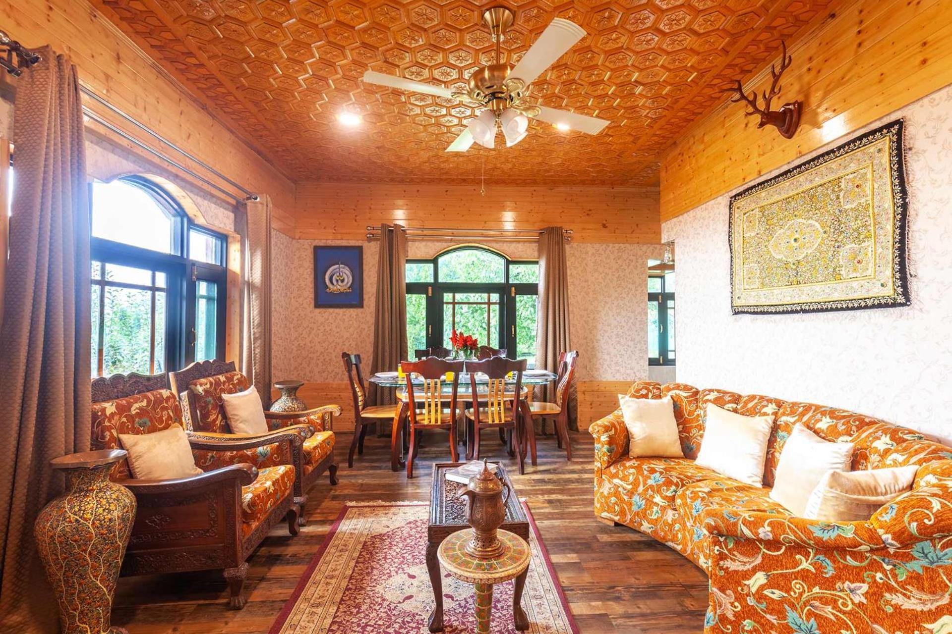 Stayvista At Lakeshore Bliss Villa *