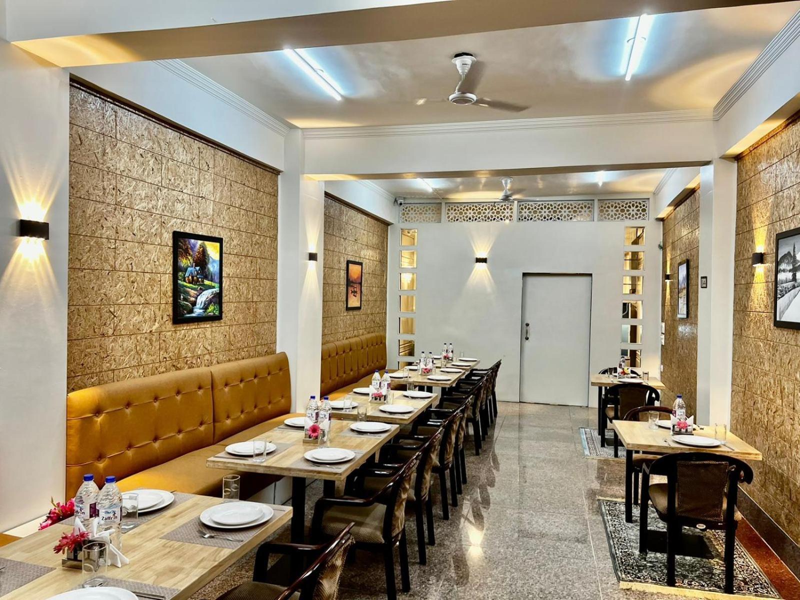 Wood Venture Residency By Pattern Hotel Srinagar (Jammu and Kashmir)