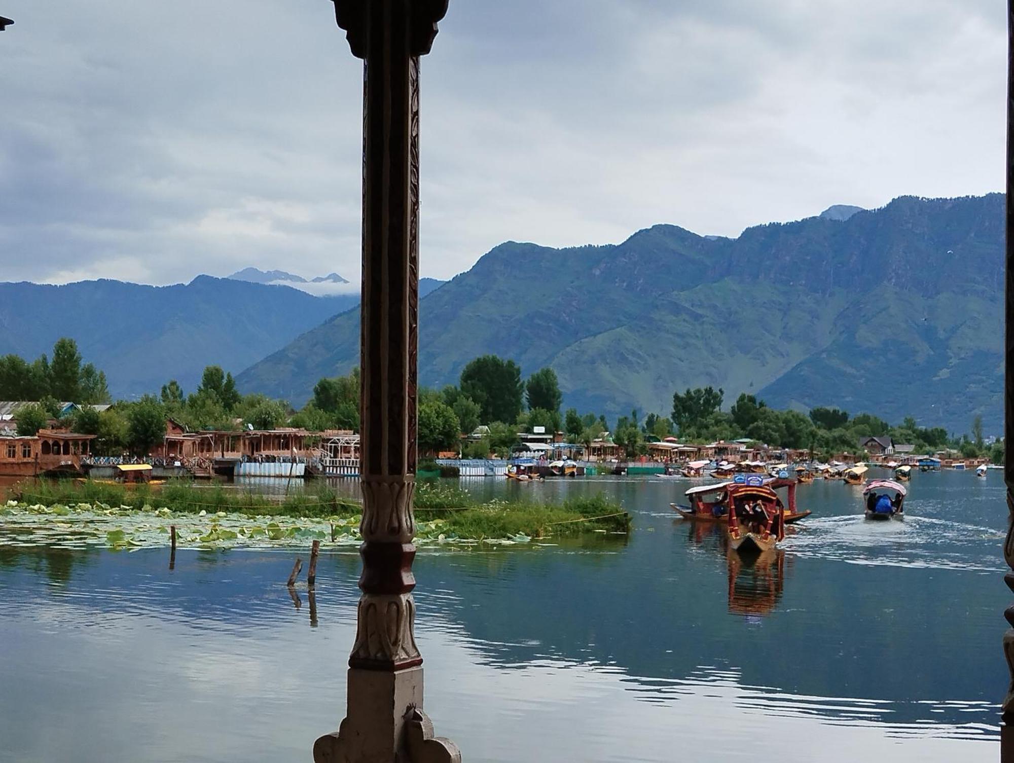 The Bombay Heritage Group Of House Boat Botel