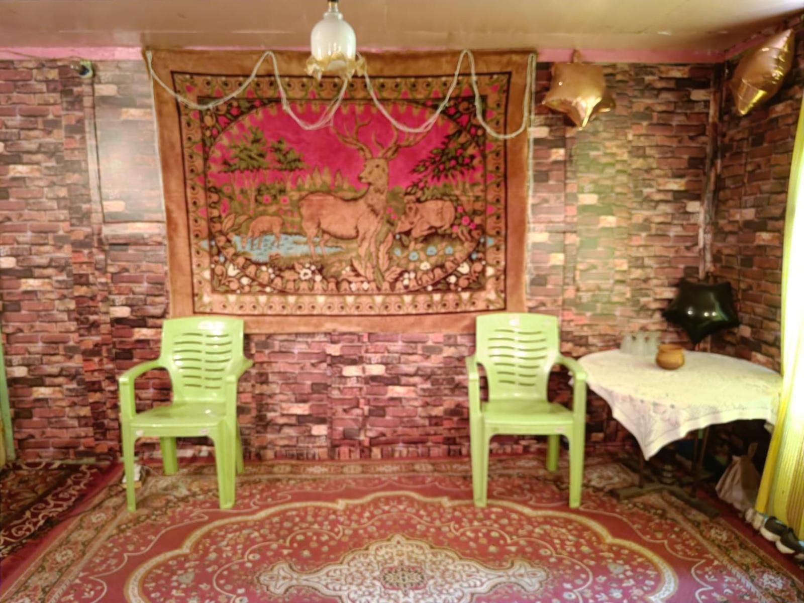 Homestay Island