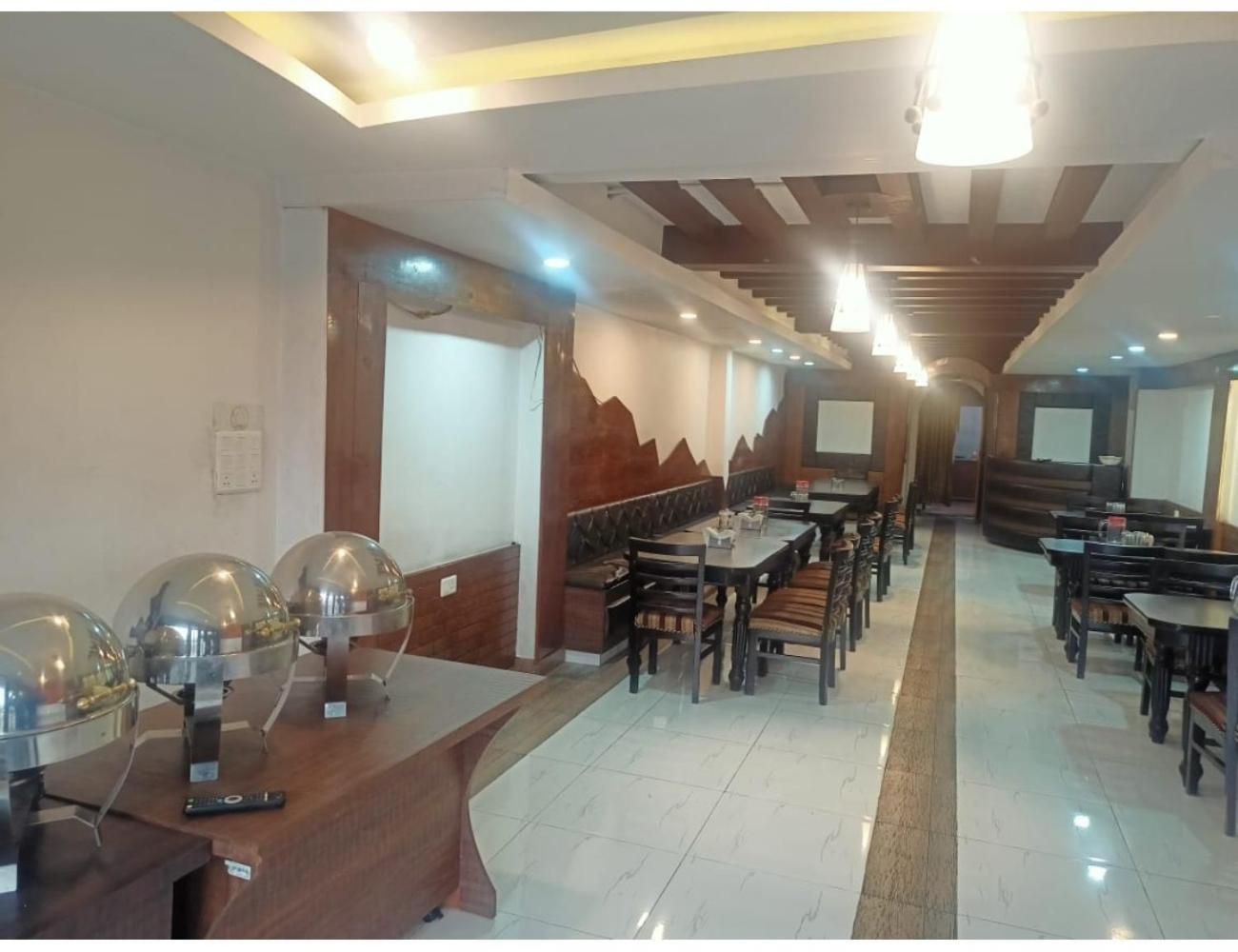 Homestay Shafaaf Plaza, Srinagar (Jammu and Kashmir)