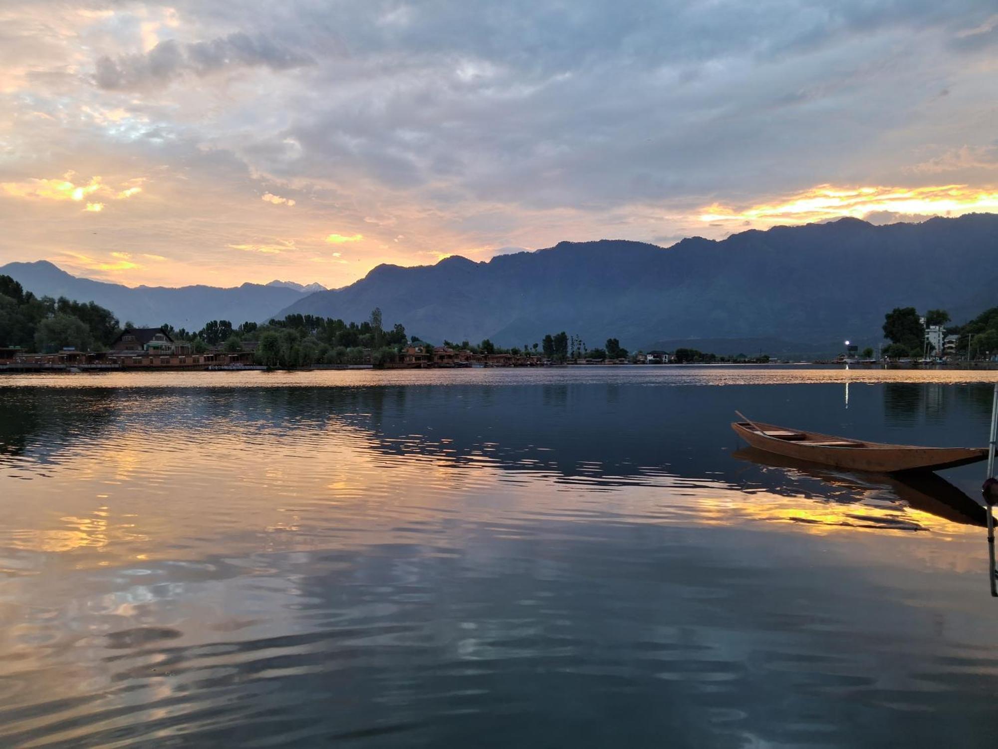 Goona Palace Houseboats Botel Srinagar (Jammu and Kashmir)