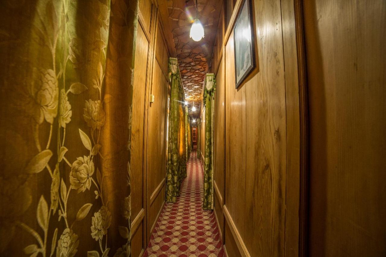 Hotel Swan Heritage Houseboats 5*