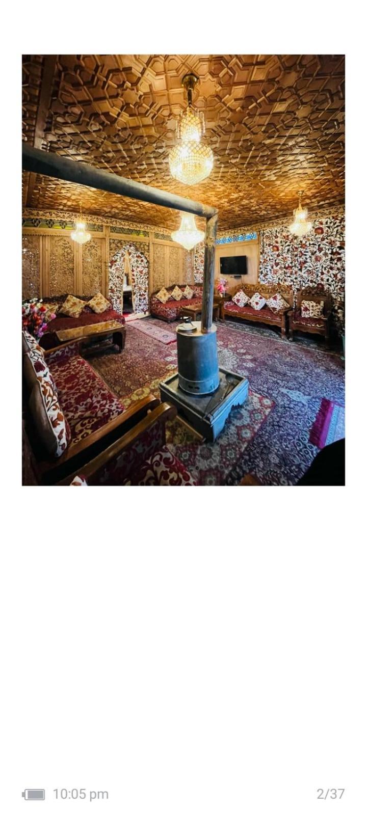 Lakes Crown Group Of Houseboats Srinagar (Jammu and Kashmir)