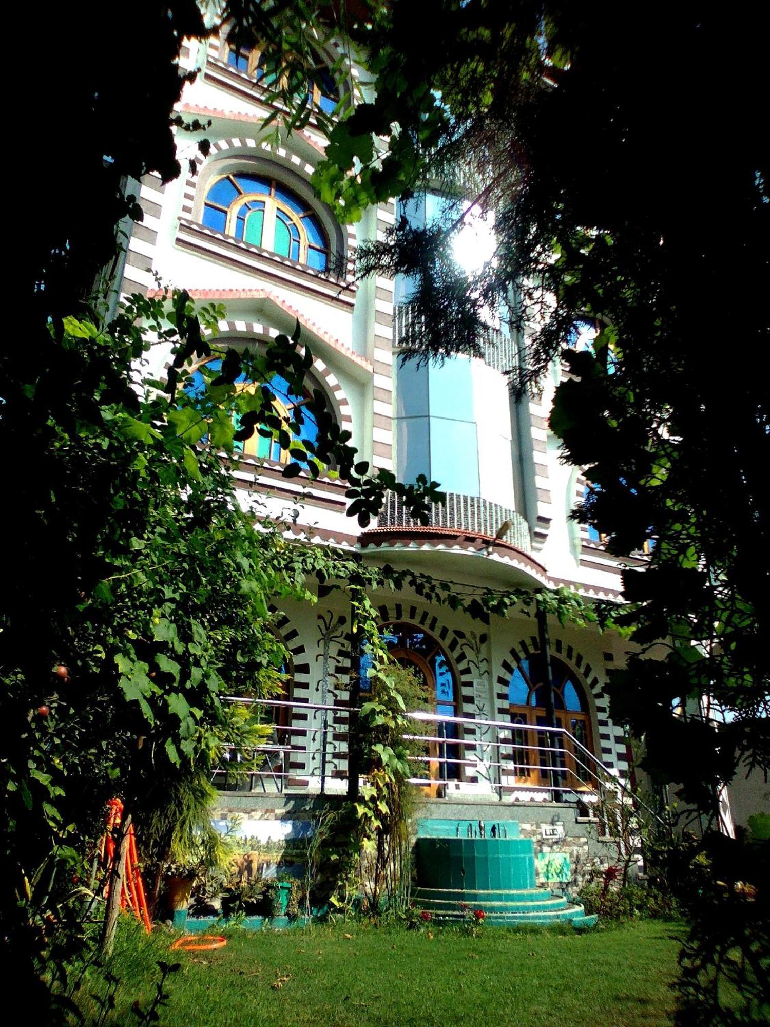 Dream Live Homestay Srinagar (Jammu and Kashmir)
