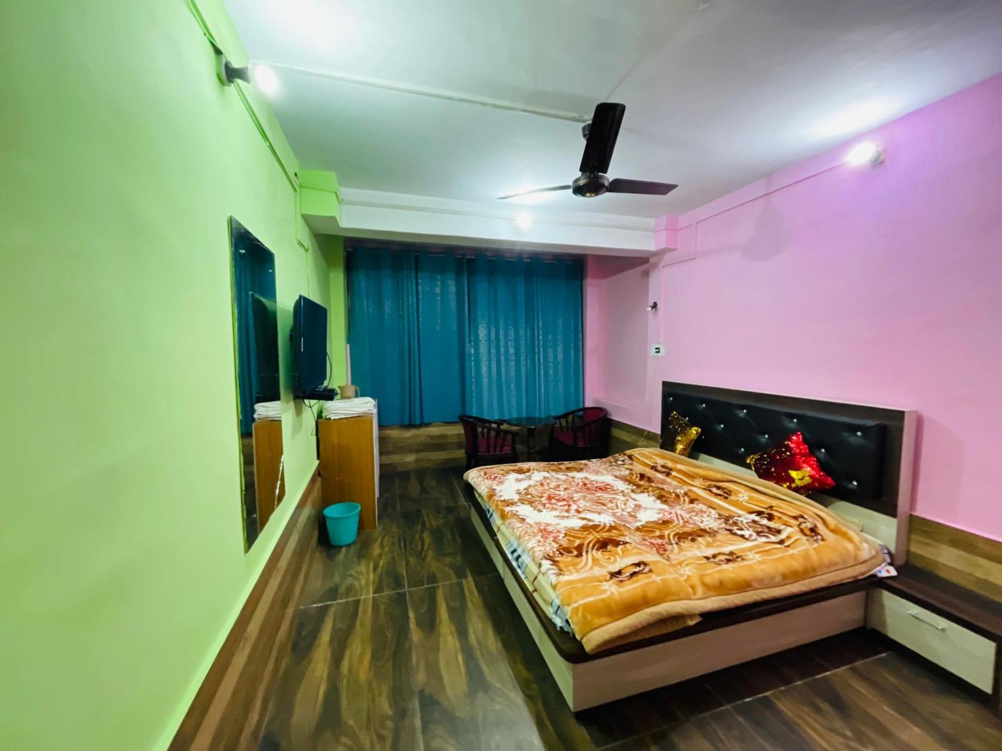New Sahil Hotel 4*