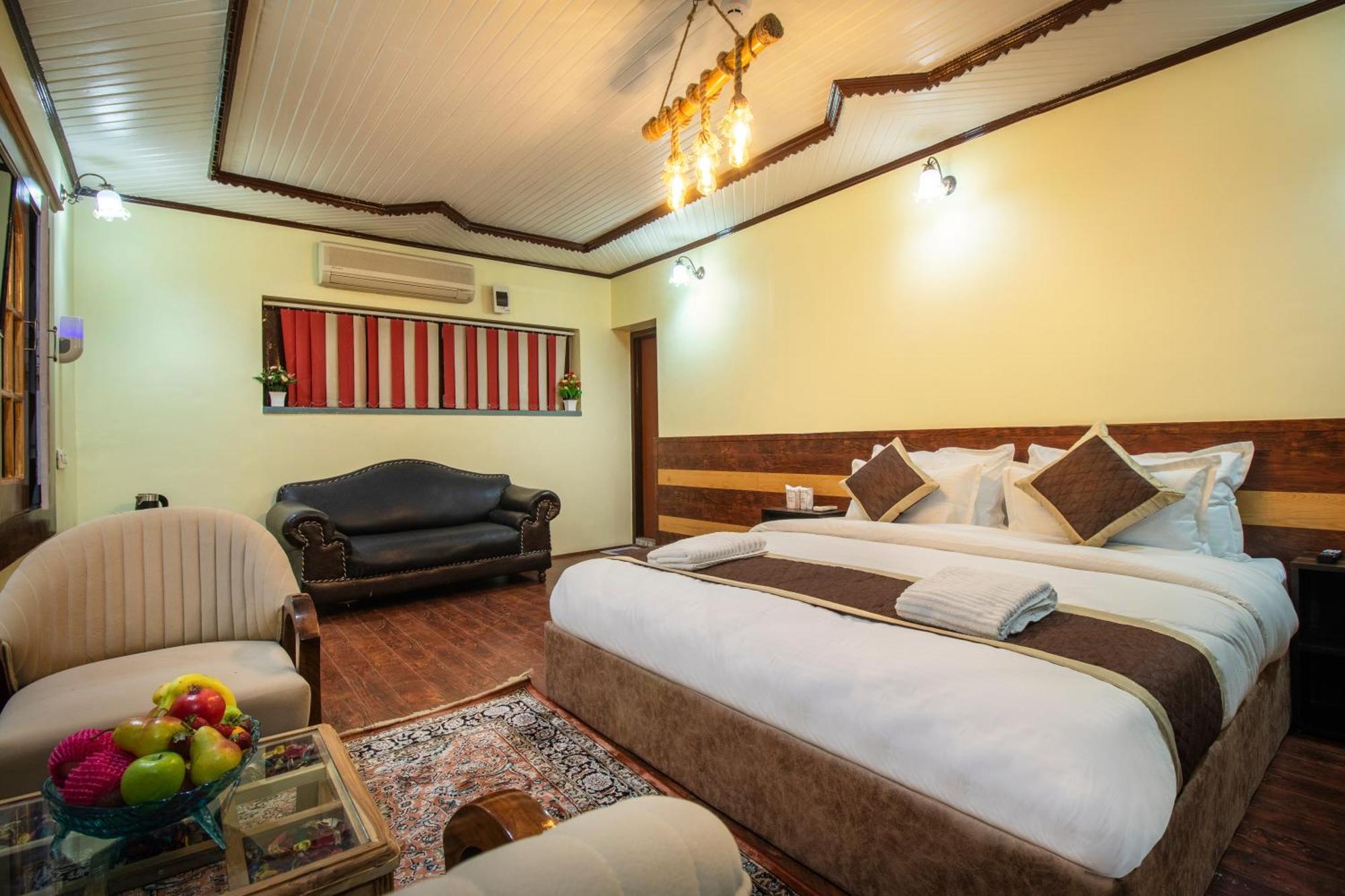 Guest house De-villaz Luxury *