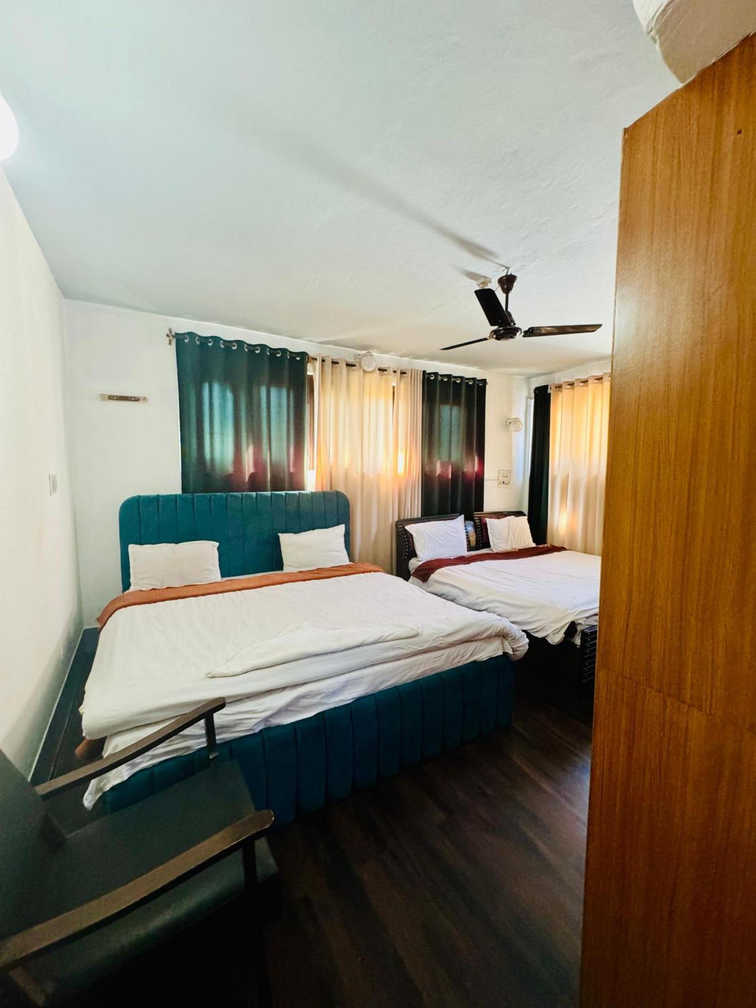 Olive Ventures, Royal Inn, Ritz