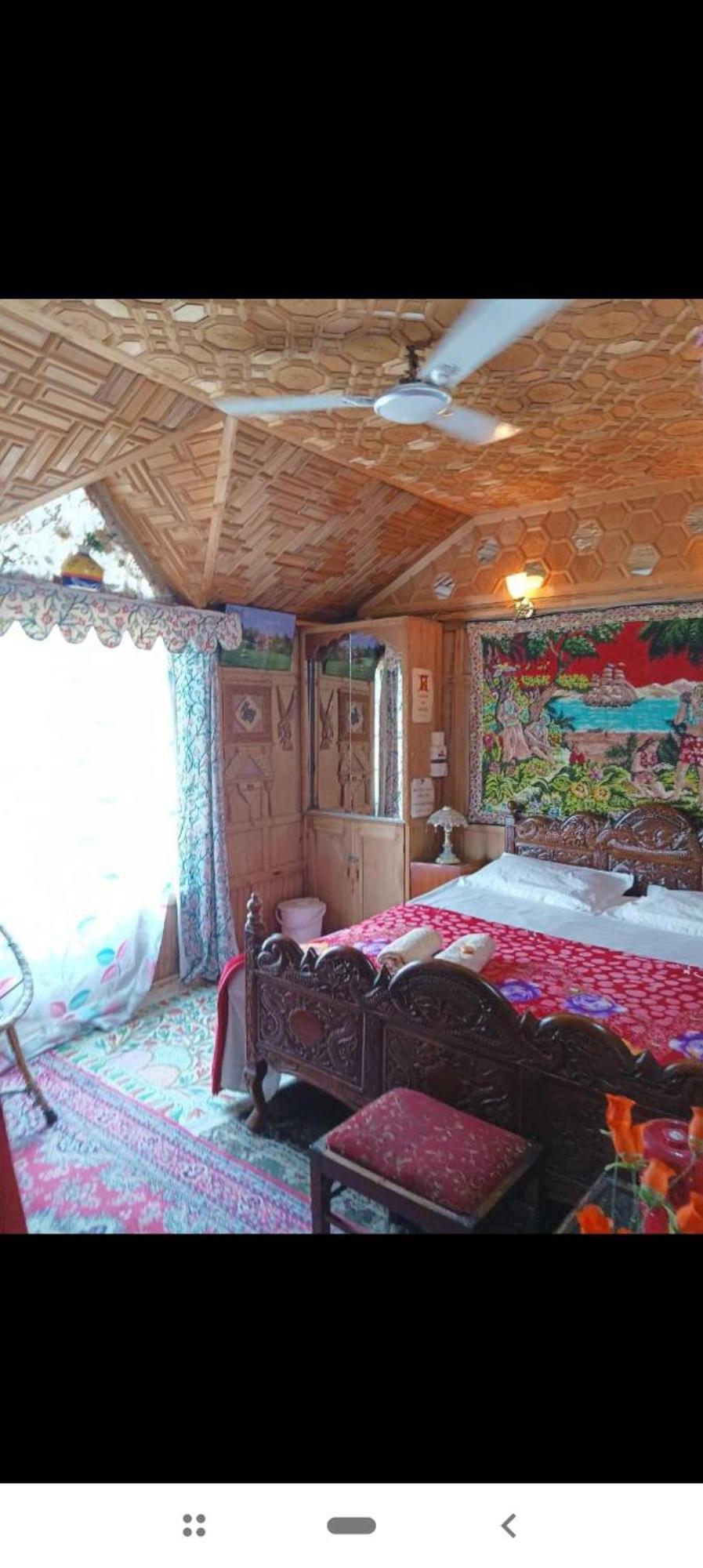 New Minar Group Of Houseboats Srinagar (Jammu and Kashmir)