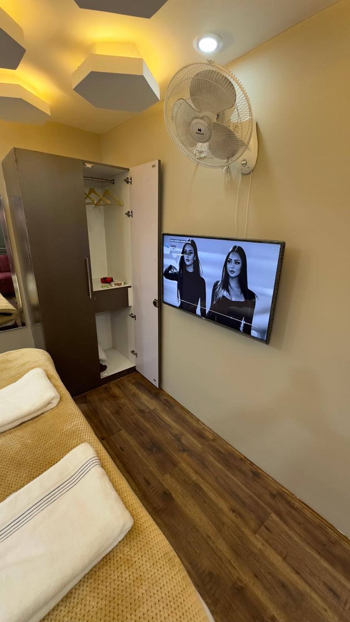 Apartment - A Luxury Living *