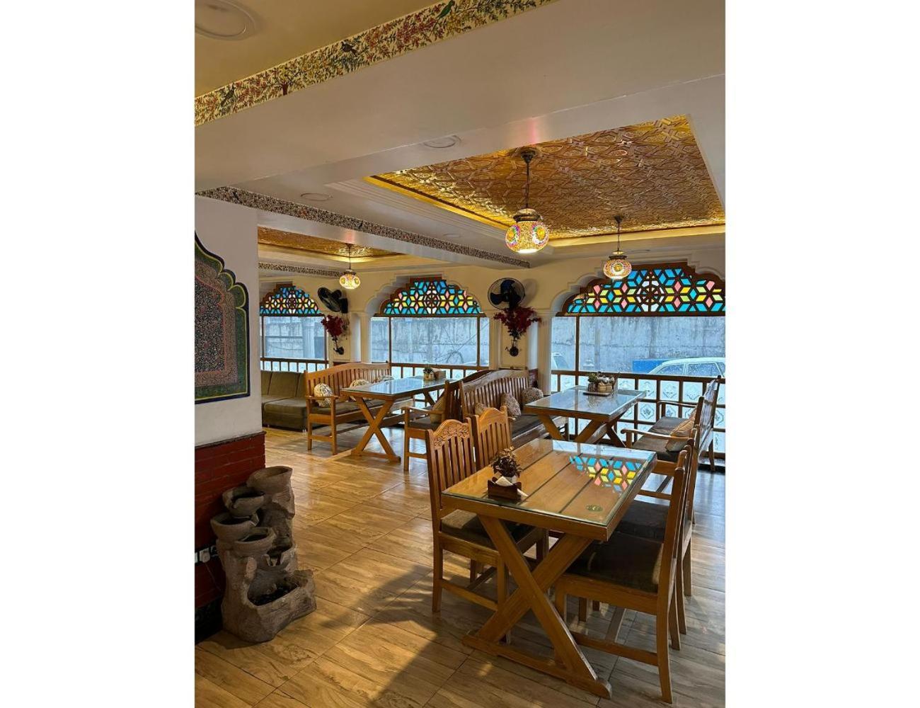 Budshah Residency, Homestay Srinagar (Jammu and Kashmir)