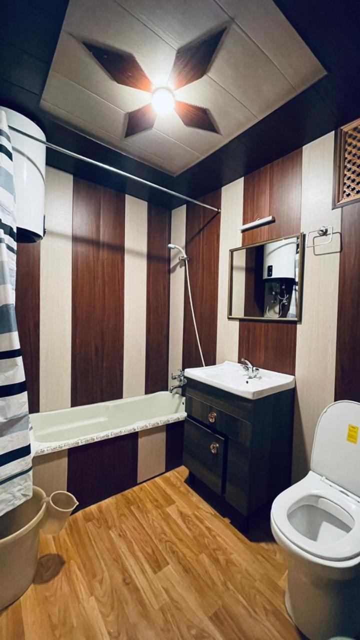 Botel Heritage Amina Group Of Houseboats 4*