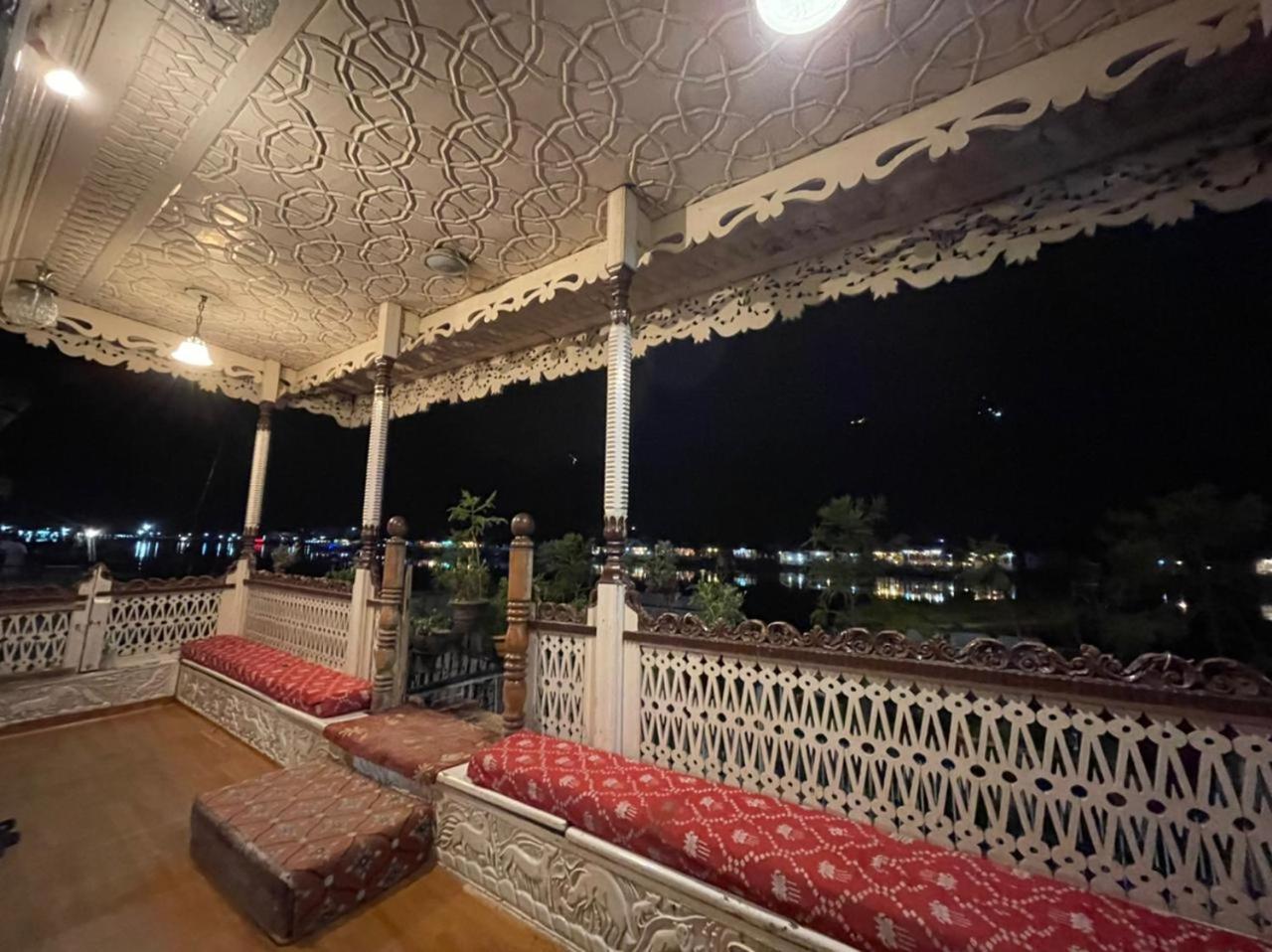 Heritage Amina Group Of Houseboats 4* Srinagar (Jammu and Kashmir)