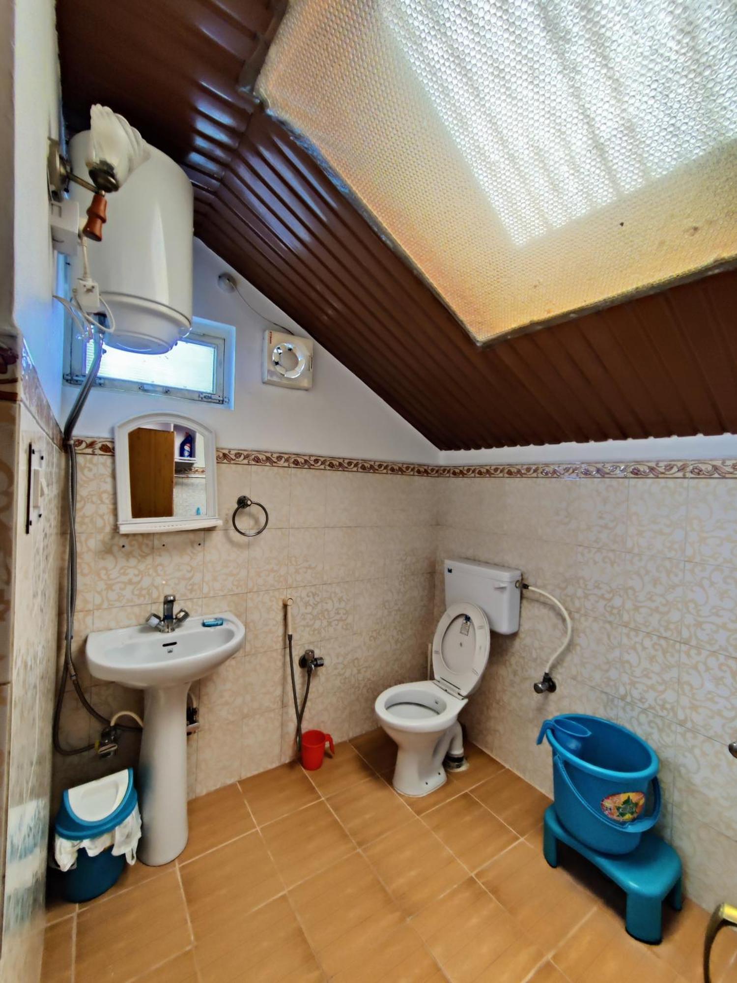 Holiday home Away From , 2bhk Srinagar (Jammu and Kashmir)