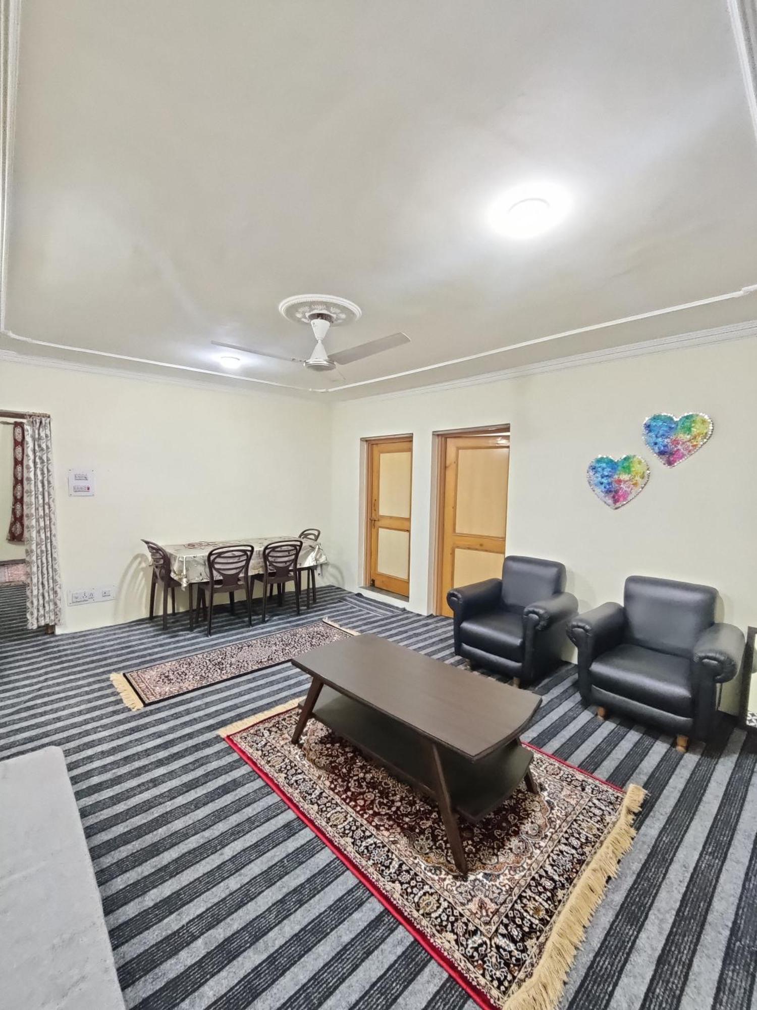 Away From , 2bhk Srinagar (Jammu and Kashmir)