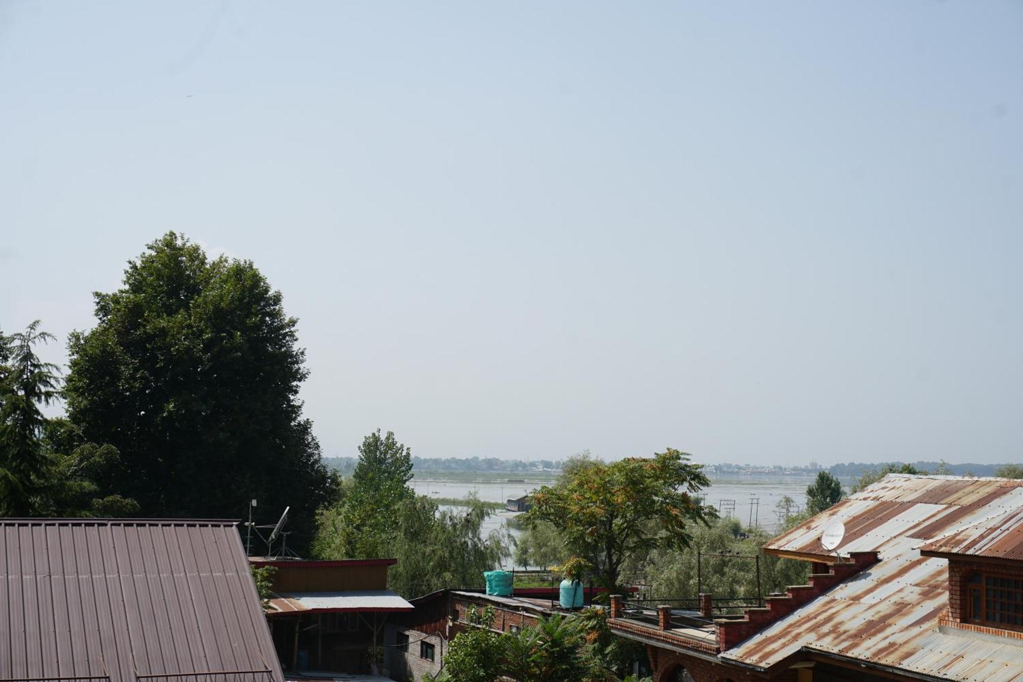 Aubiz Guest house