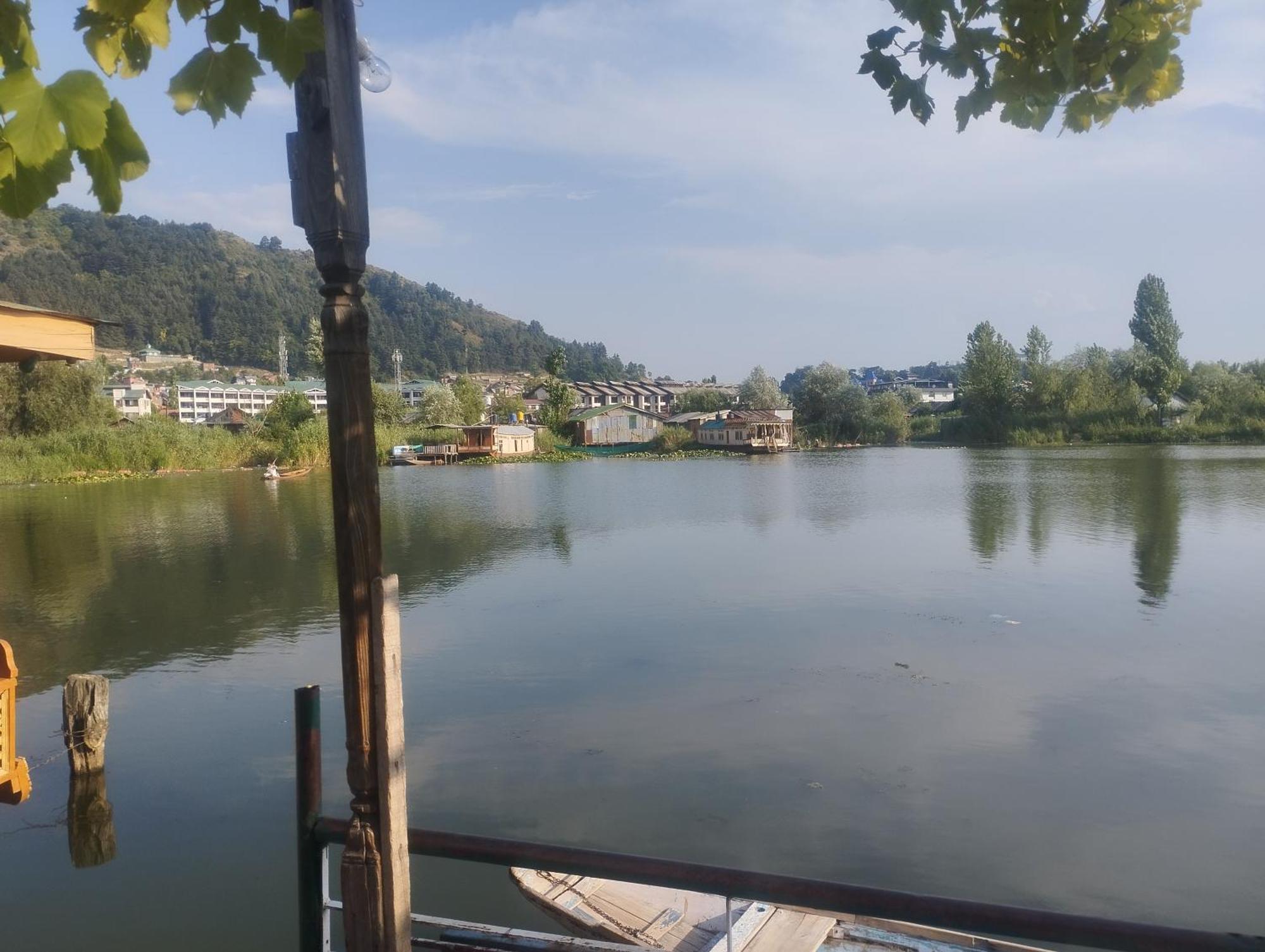 Homestay Pana 4 Boat House Srinagar (Jammu and Kashmir)