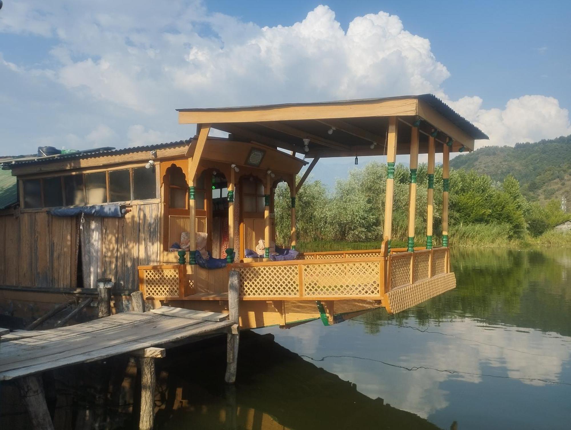 Pana 4 Boat House *