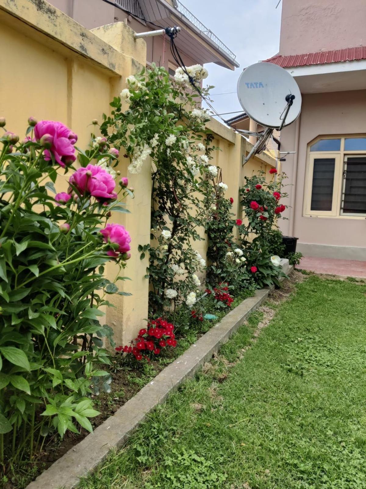 Holiday home Away From Cute 3 Bedroom House G Floor