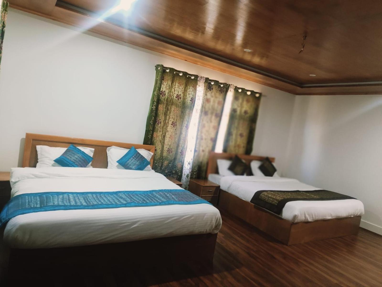 The Other House Homestay Srinagar (Jammu and Kashmir)