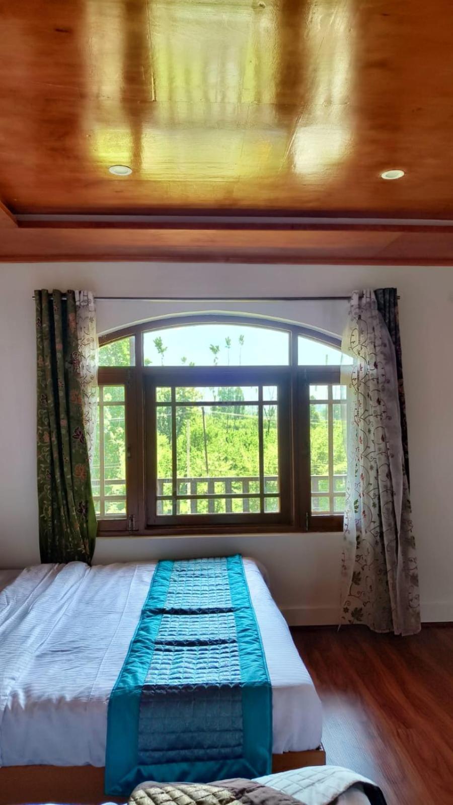 Homestay The Other House Srinagar (Jammu and Kashmir)
