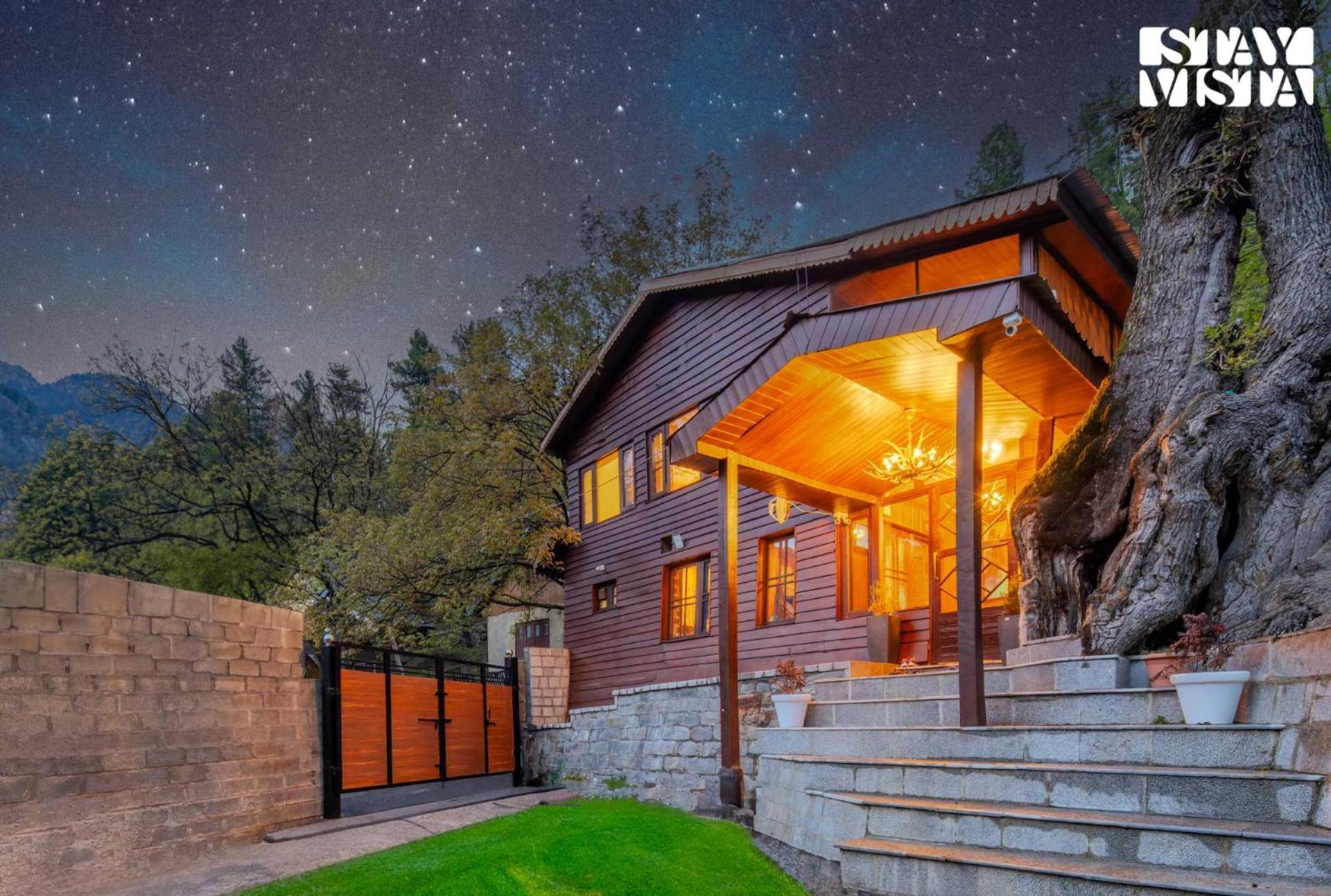 Stayvista At The Bear Necessities Villa *