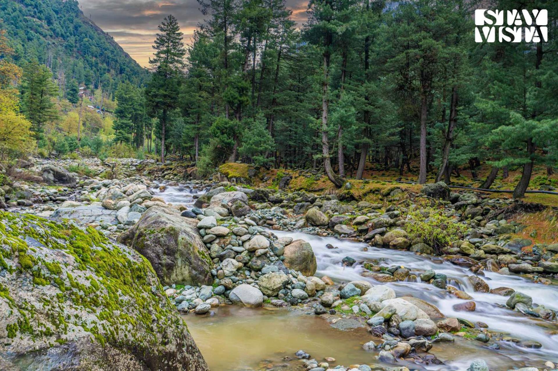 Villa Stayvista At The Bear Necessities Srinagar (Jammu and Kashmir)