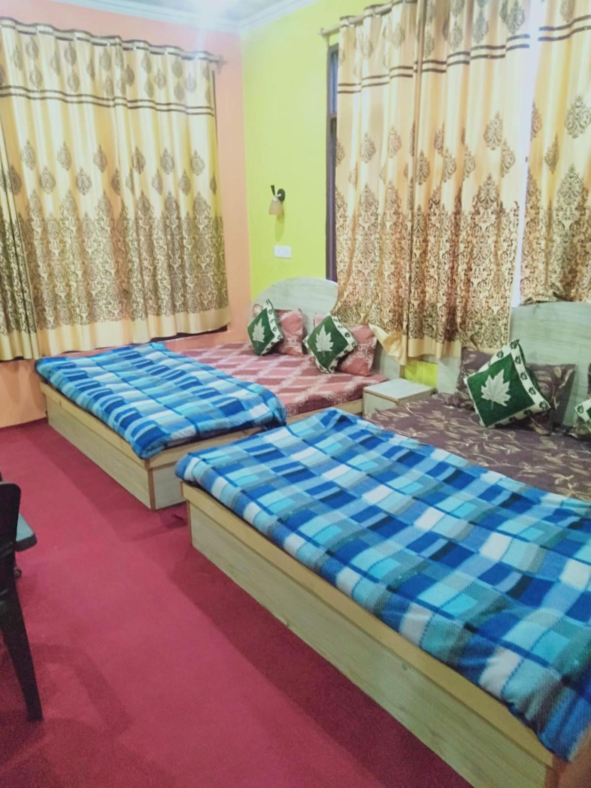Apartment Mmsons Srinagar (Jammu and Kashmir)