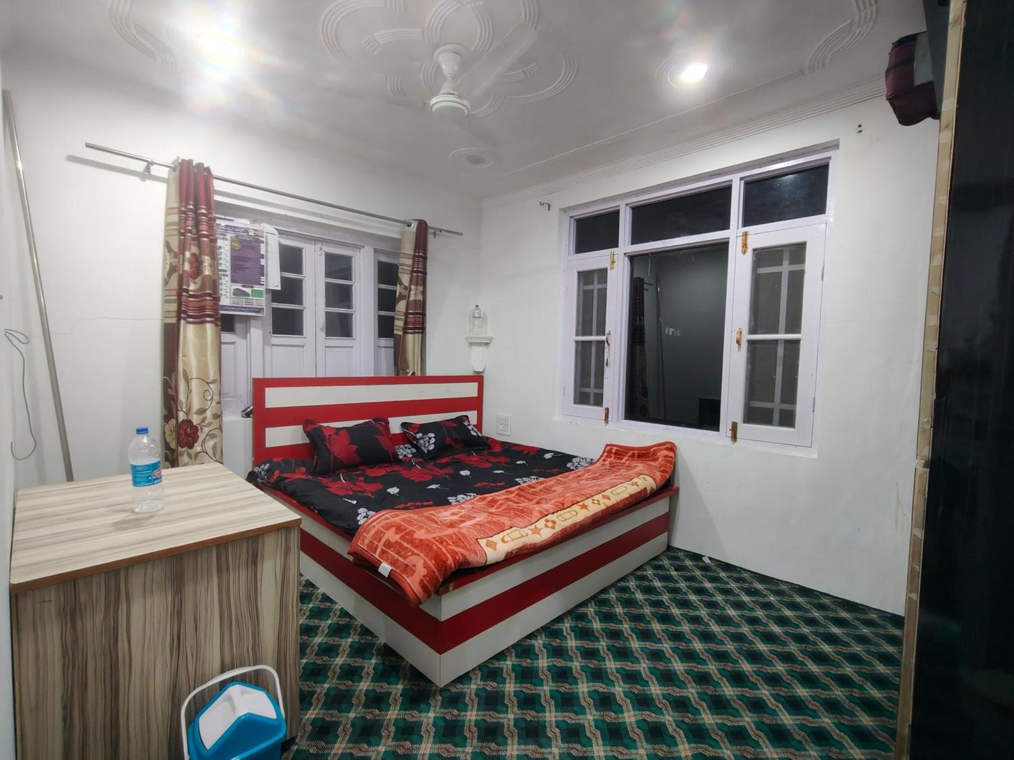 Apartment Gulzar Srinagar (Jammu and Kashmir)