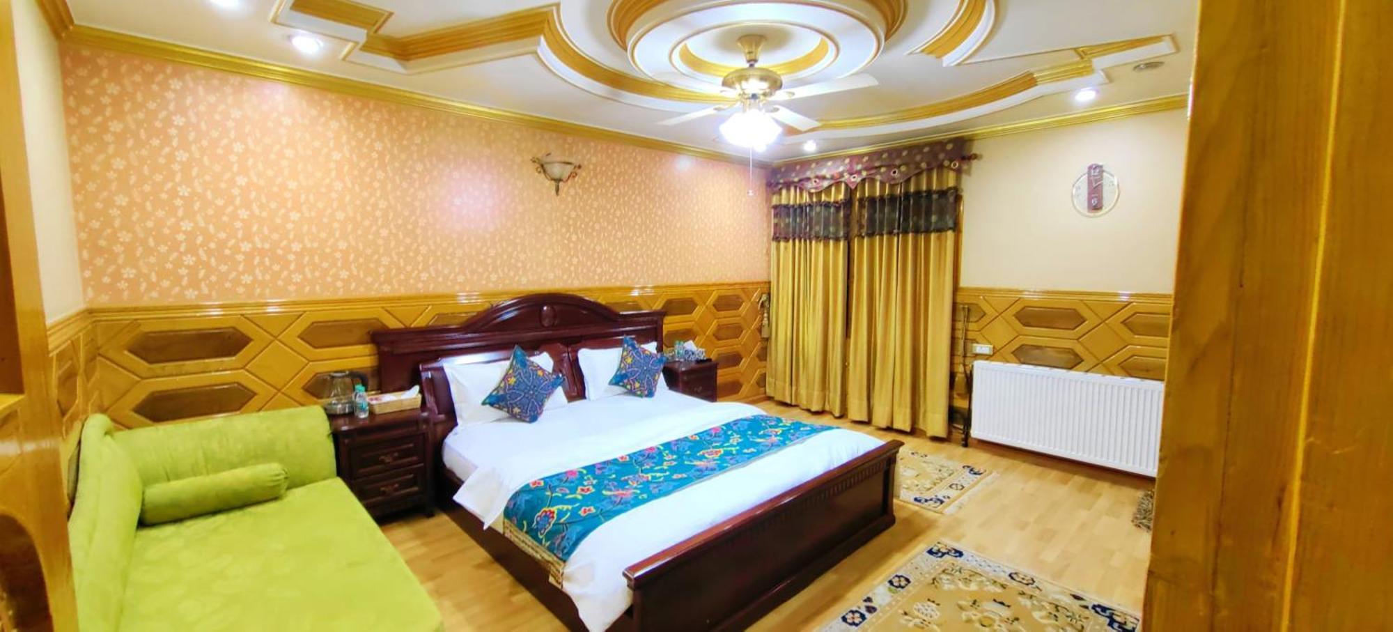 Cascade Homestay *