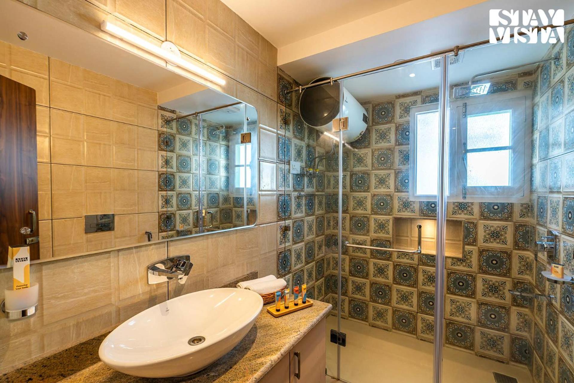 Villa Stayvista At Gauhar With Projector Set-up, Steam & Indoor Jacuzzi Srinagar (Jammu and Kashmir)
