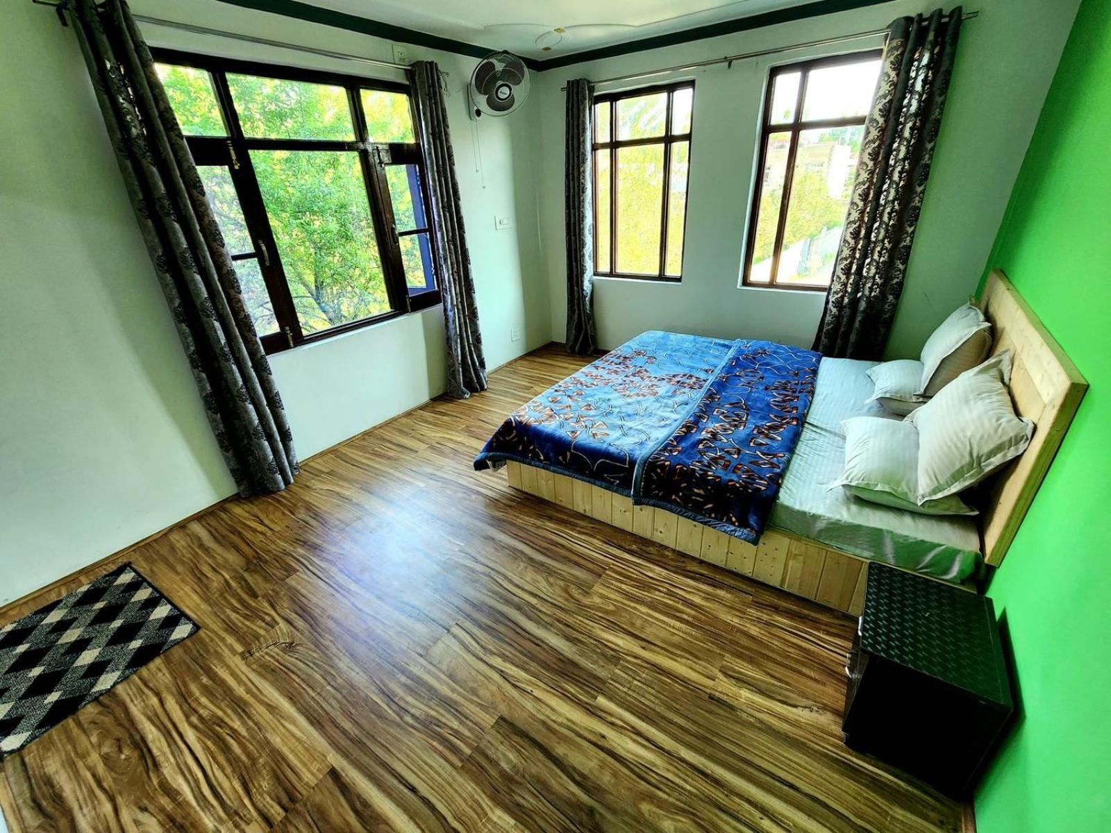 Homestay New Orchard Homestay *