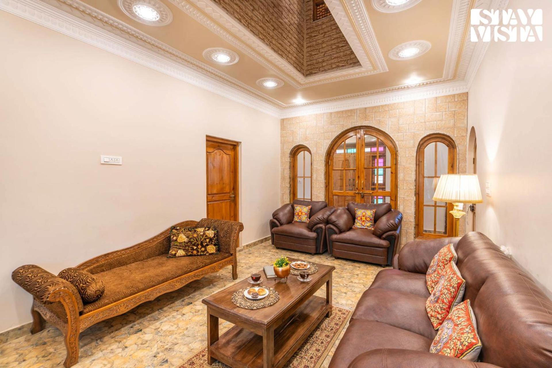 Villa Stayvista At Nazneen With Bonfire & Gazebo Srinagar (Jammu and Kashmir)