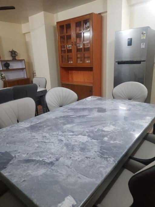 Homestay Family Floor At Riverside Srinagar (Jammu and Kashmir)