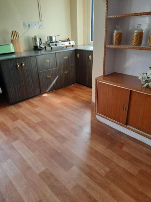 Family Floor At Riverside Homestay Srinagar (Jammu and Kashmir)