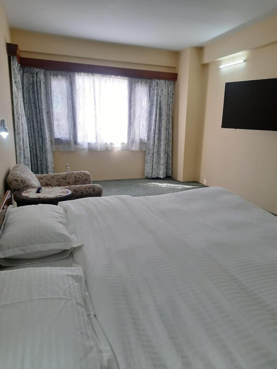 Homestay Family Floor At Riverside