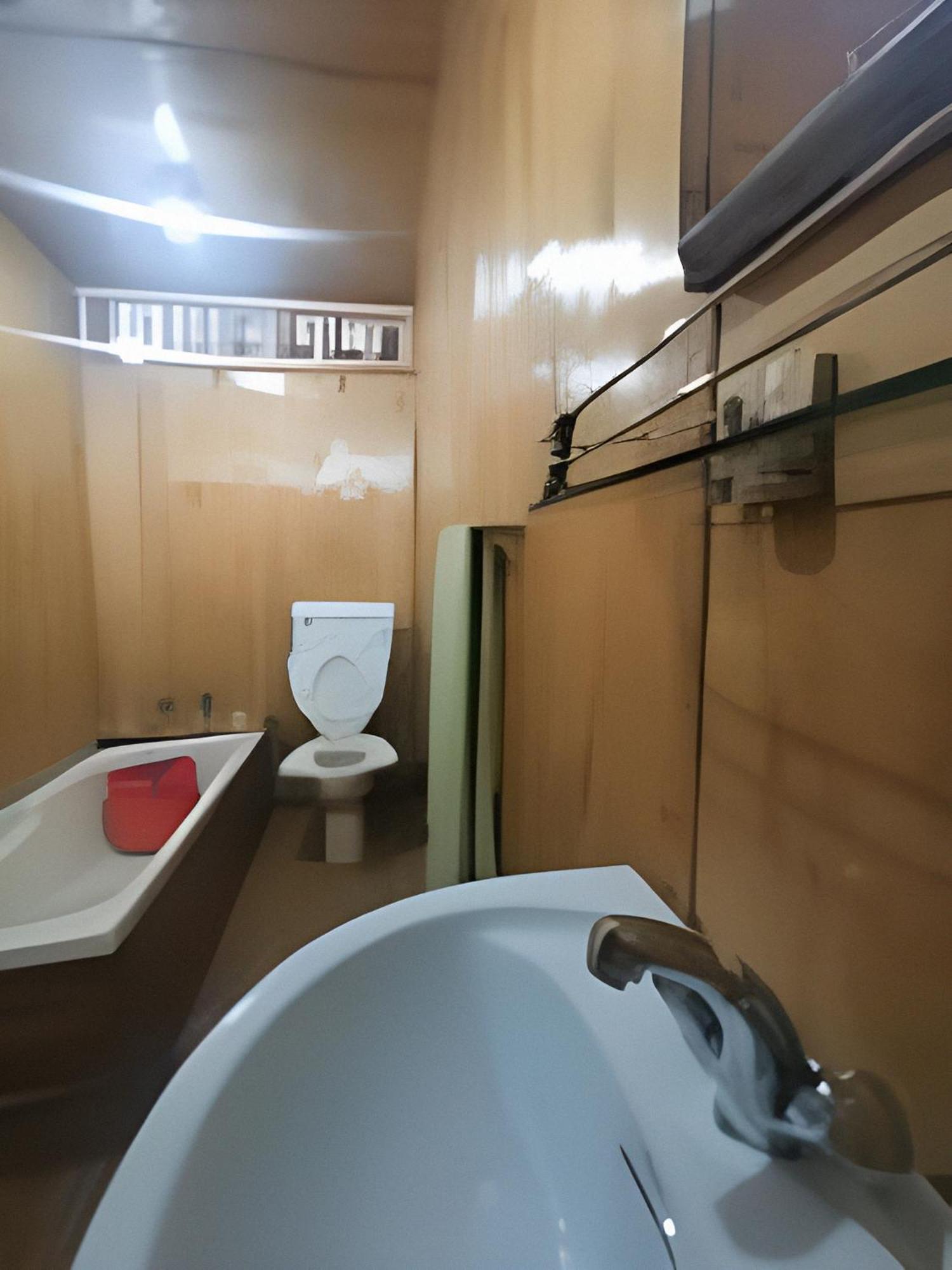 Anam Group Of Houseboats 4*