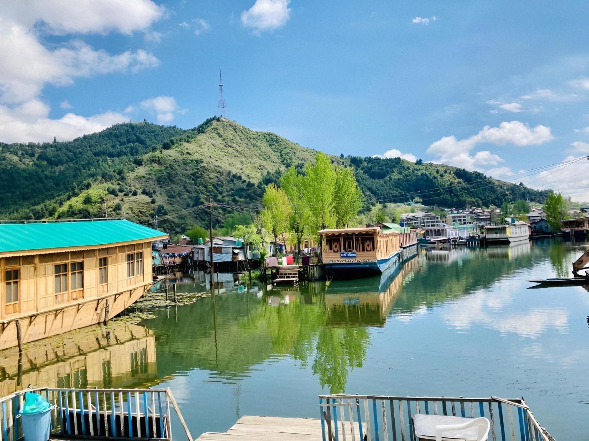 Hotel Anam Group Of Houseboats 4*