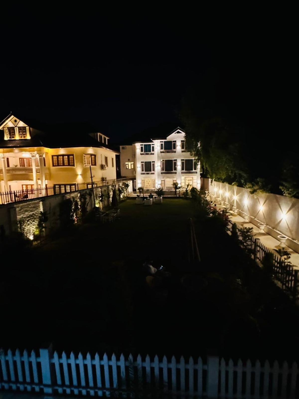 De Elaaf The Luxury 4* Srinagar (Jammu and Kashmir)