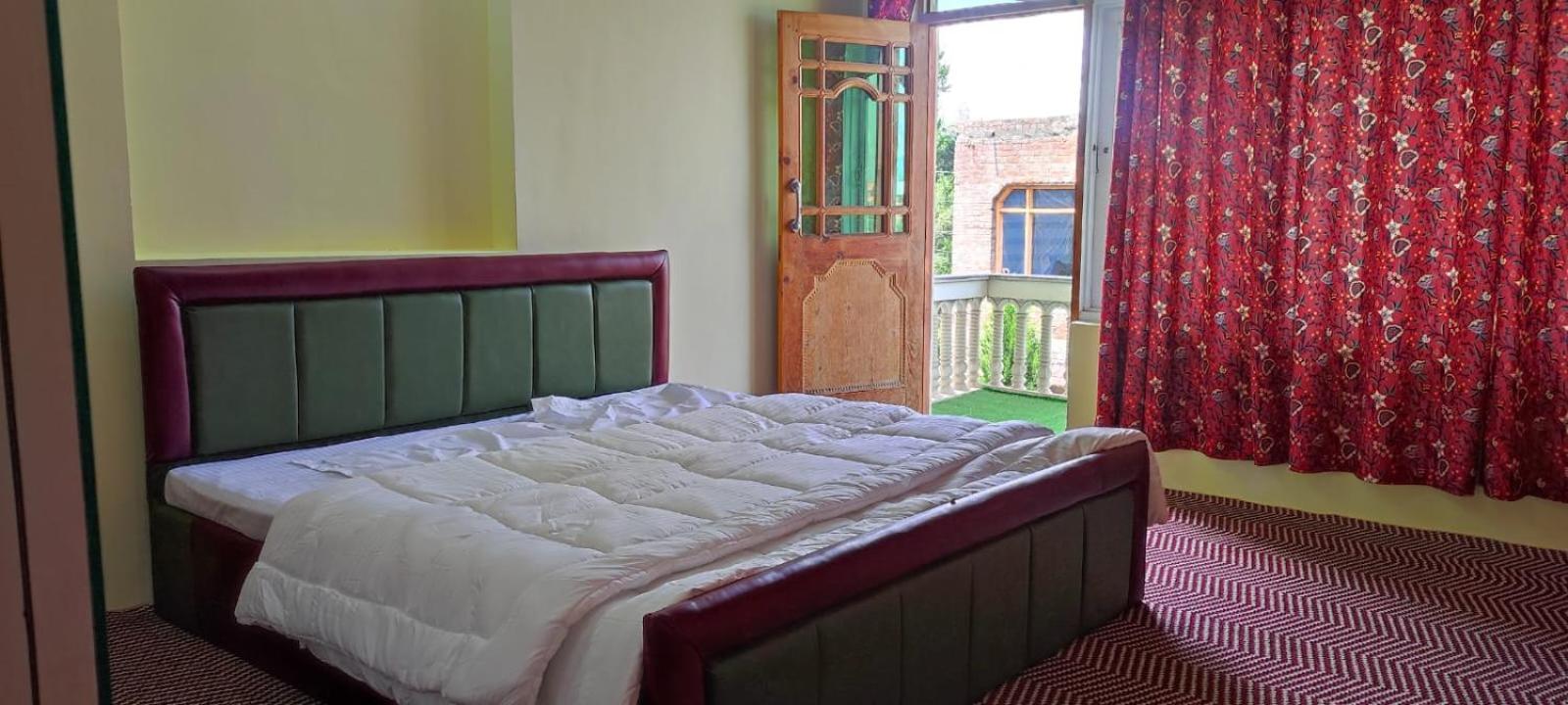 Guest house Coachman Homestay Srinagar (Jammu and Kashmir)