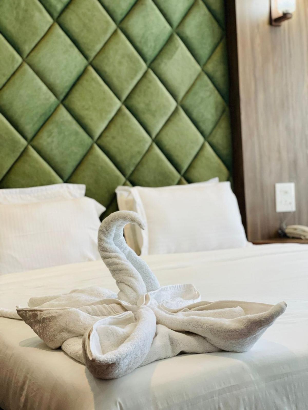 Zoz Dal View Hotel 3*
