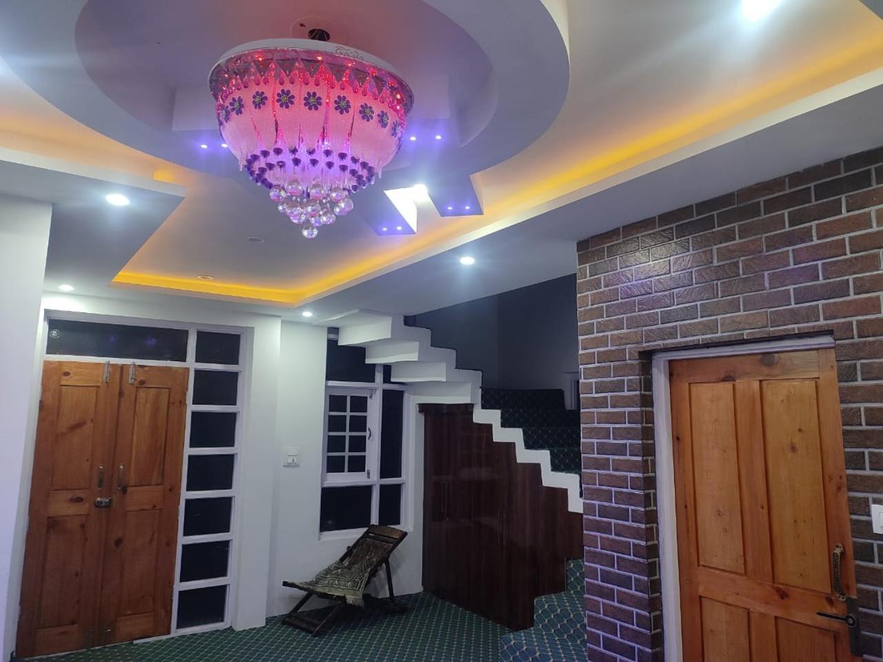 Pursukoon Gulmarg Villa Srinagar (Jammu and Kashmir)