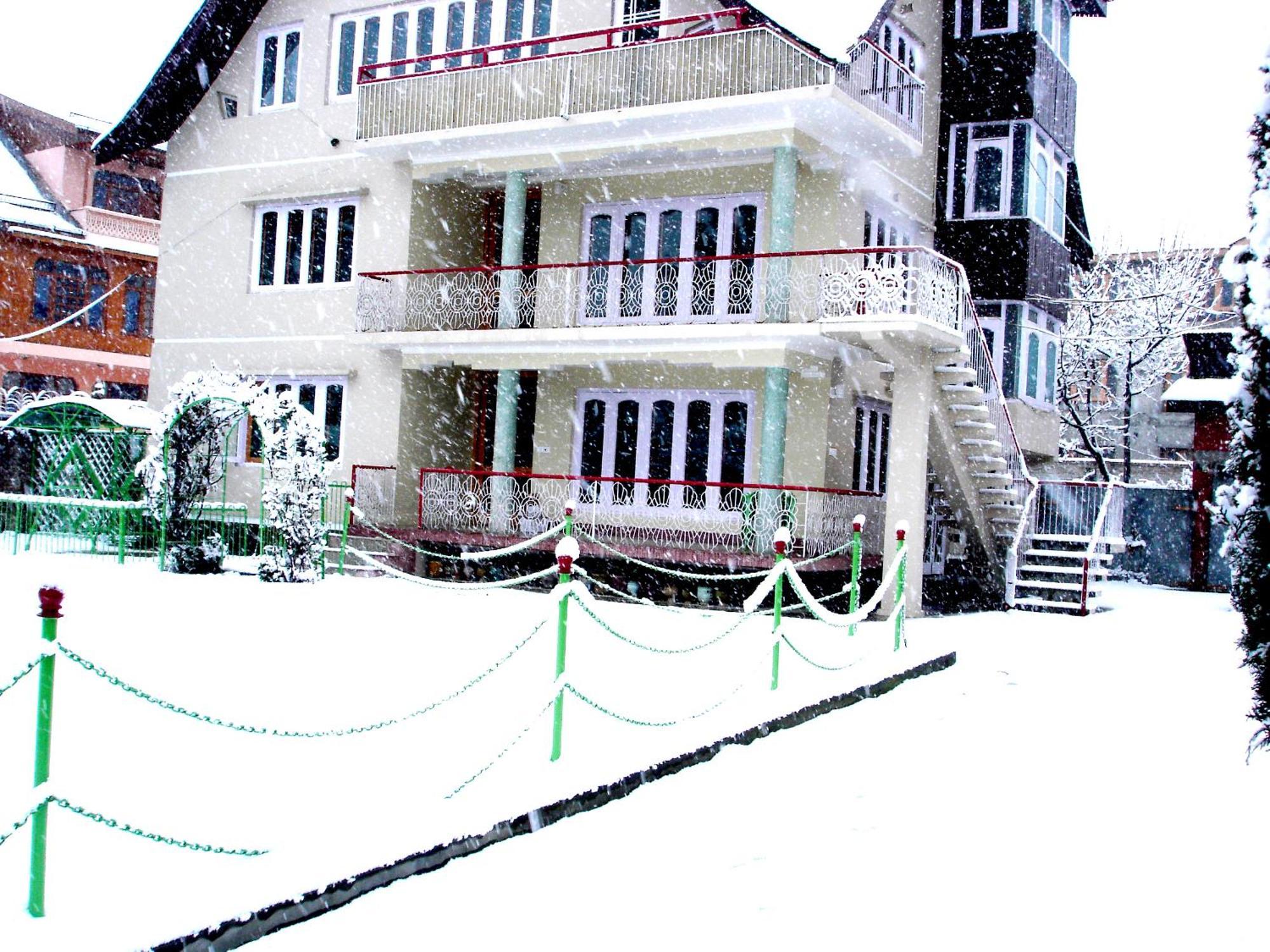 Bed & Breakfast Ikraam Bed & Breakfast 3*