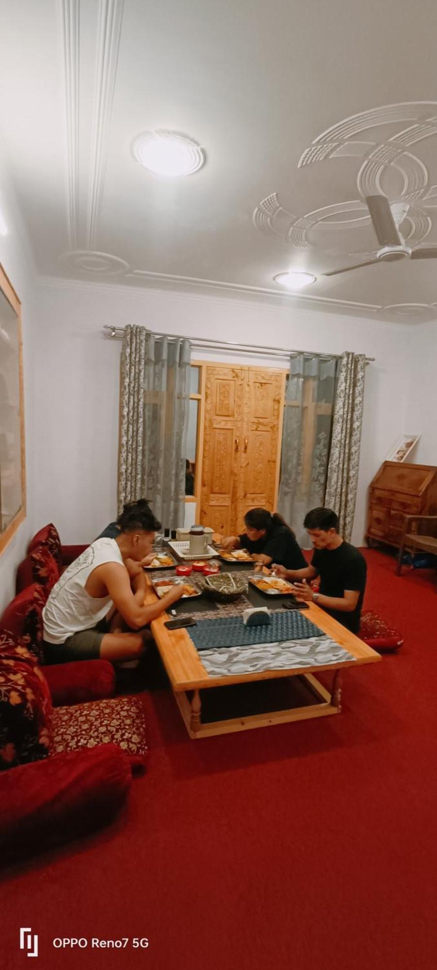 Moonshine Hostel *