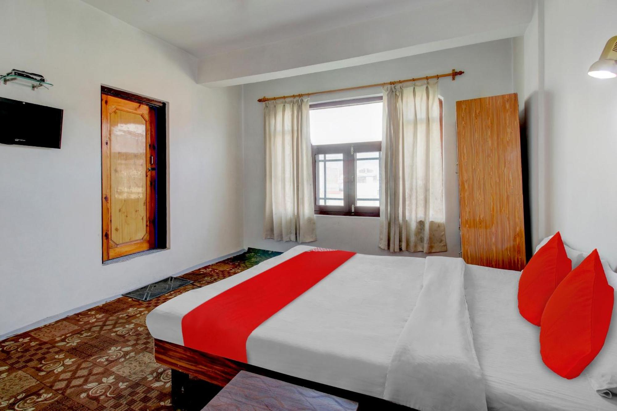O Delhi Star Hotel Srinagar (Jammu and Kashmir)