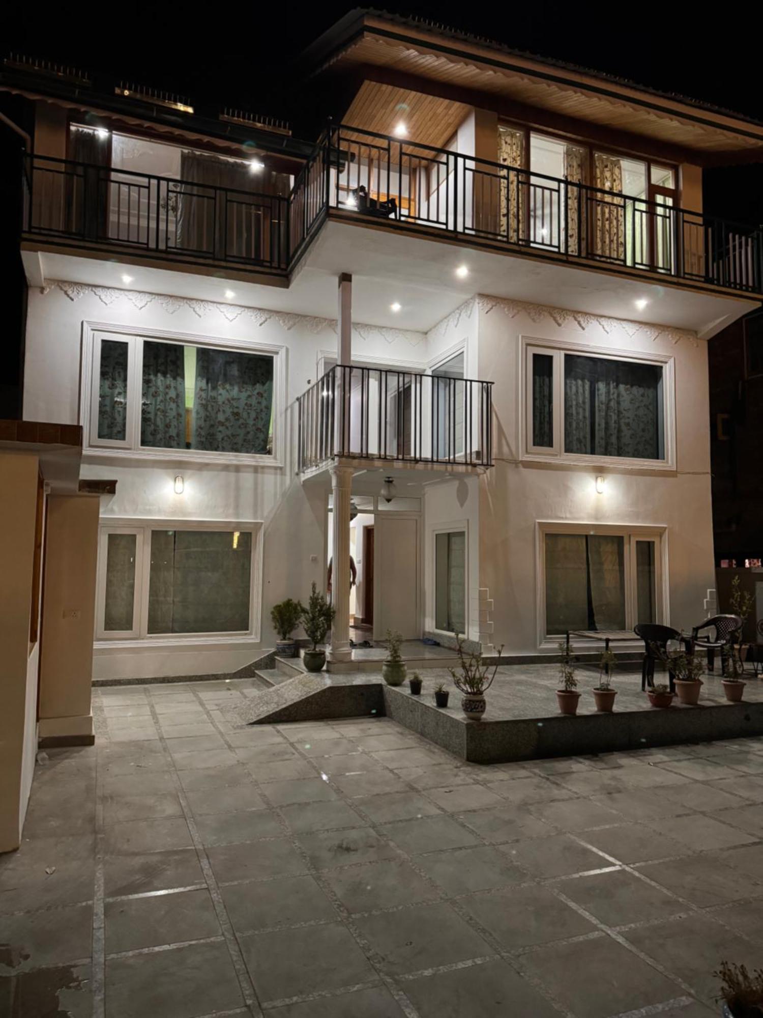 Homestay Heritage Lakend House *