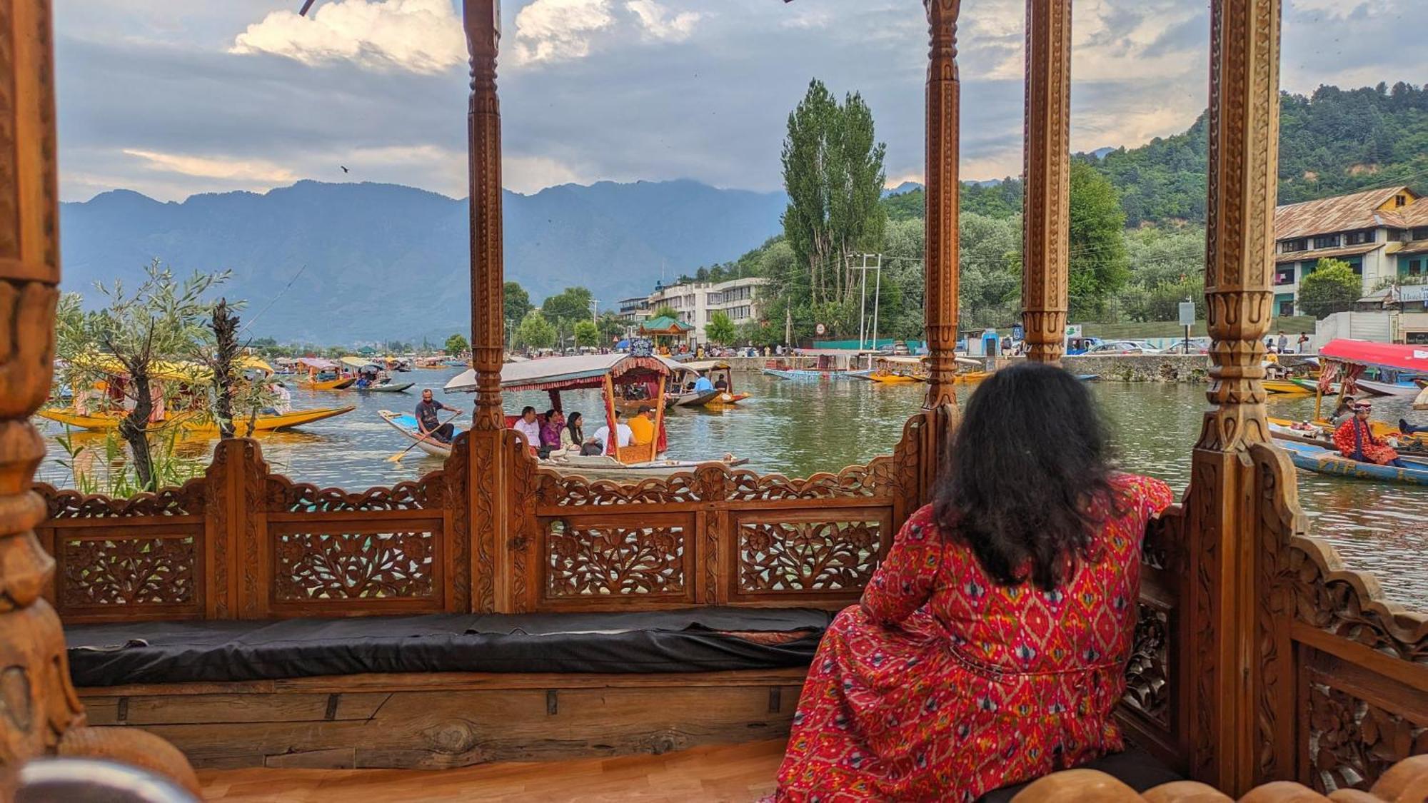 White House Group Of Houseboats Botel Srinagar (Jammu and Kashmir)