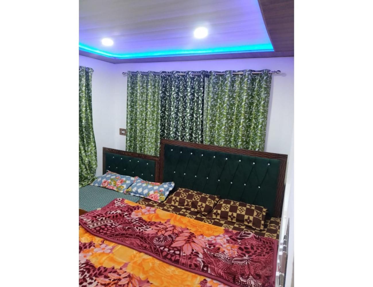 Ikhlas Guest House, *