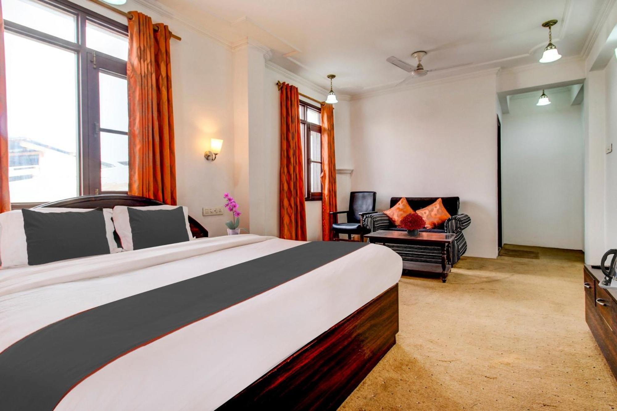 Capital O Yasmin Hotel